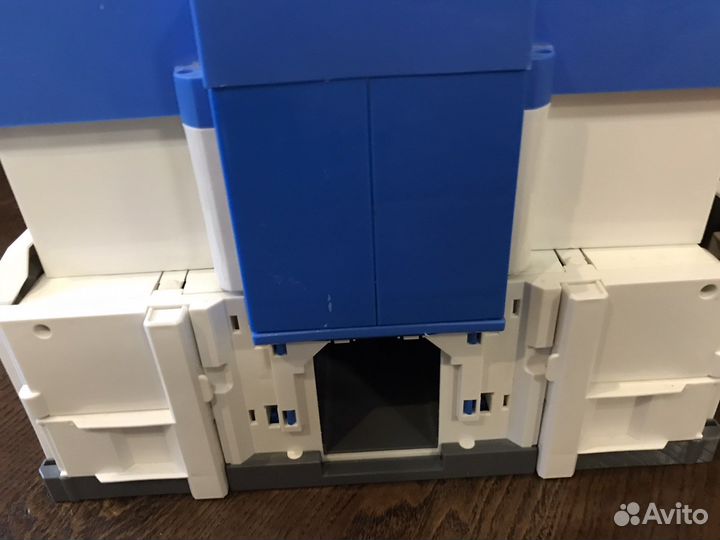 Робокар поли станция