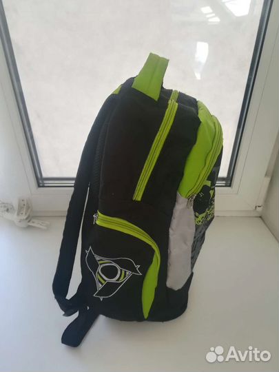 Рюкзак школьный для мальчика б/у