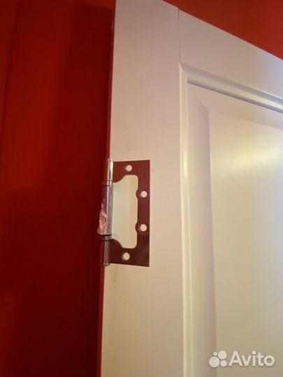 Дверь деревянная комнатная