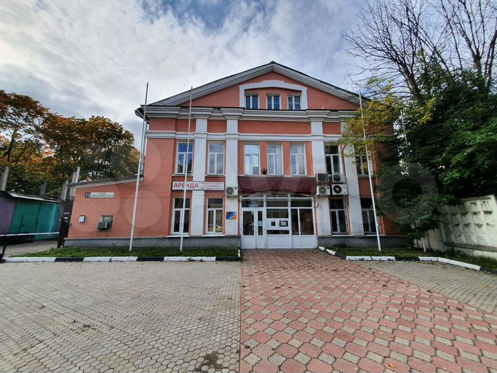 Стрит-ретейл, 50 м²