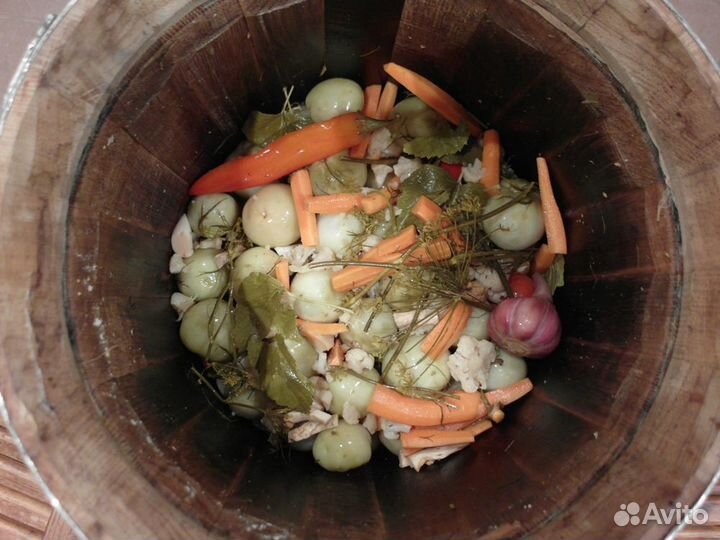 Овощи в дубовой бочке
