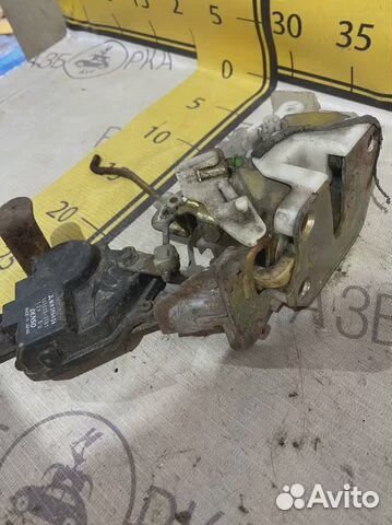 Замок двери Mitsubishi Lancer CK1A