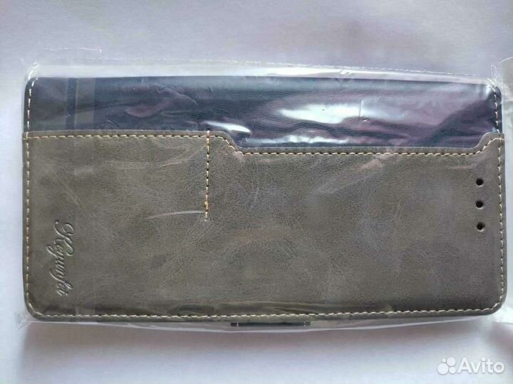 Чехлы на телефон