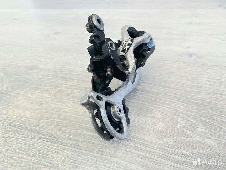 Переключатель Shimano Deore XT Shadow RD-M772