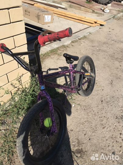 Трюковой велосипед bmx