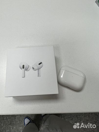 Air pods pro кейс