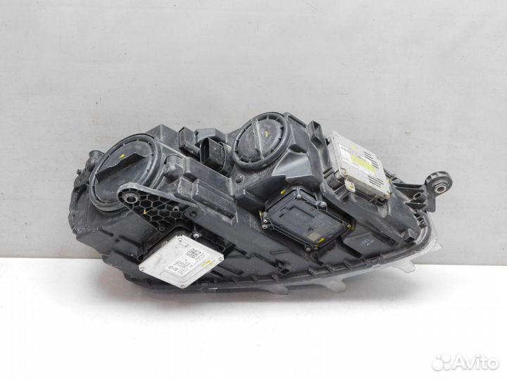 Фара левая Skoda Octavia 5E1941015B