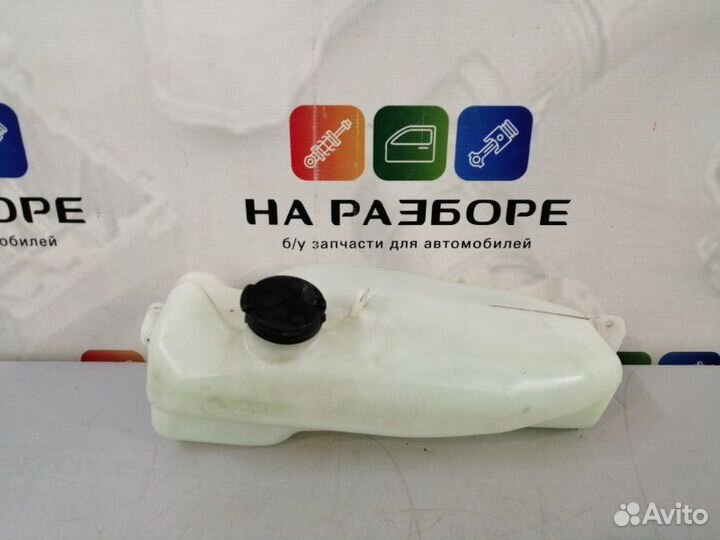 Бачок омывателя Renault Logan 2 K7M 2014