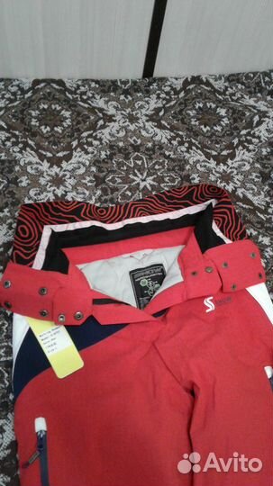 Продам горнолыжный костюм