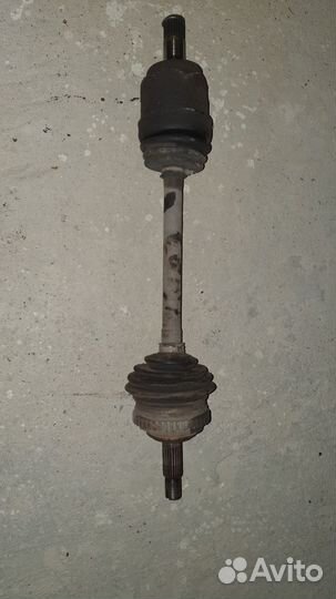 Привод левый на Приору (Priora )