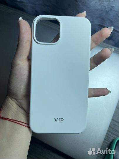 Чехол на iPhone 13