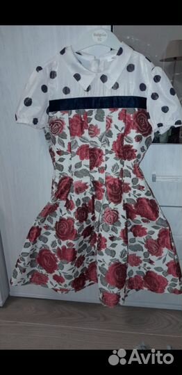 Нарядное платье для девочки 134р