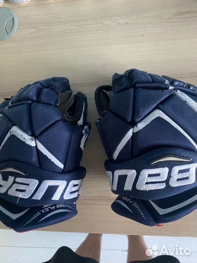 Краги хоккейные