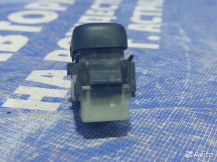 Кнопка стеклоподъемника Mercedes-Benz W220 седан