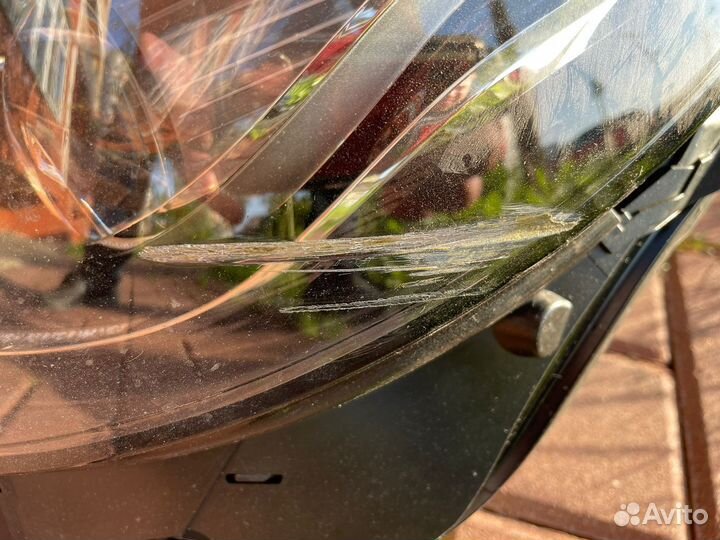 Фара левая w213