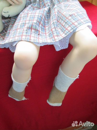 Кукла фарфоровая коллекционная