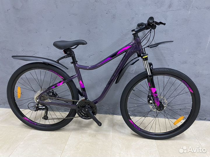 Велосипед женский Stels Miss 7700 MD