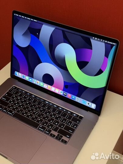 Топовый i9, 1TB SSD, MacBook Pro 16 Touch Bar