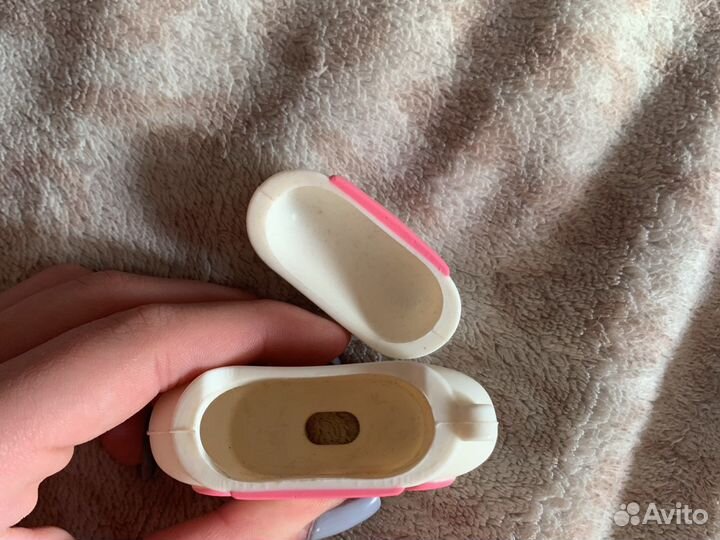 Чехол на airpods