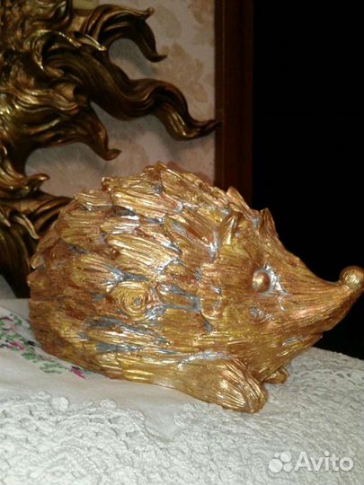 Статуэтка фигурка ёжик золотой