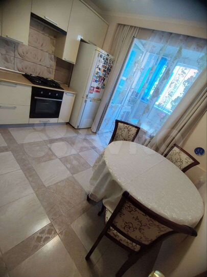 3-к. квартира, 82,7 м², 1/9 эт.