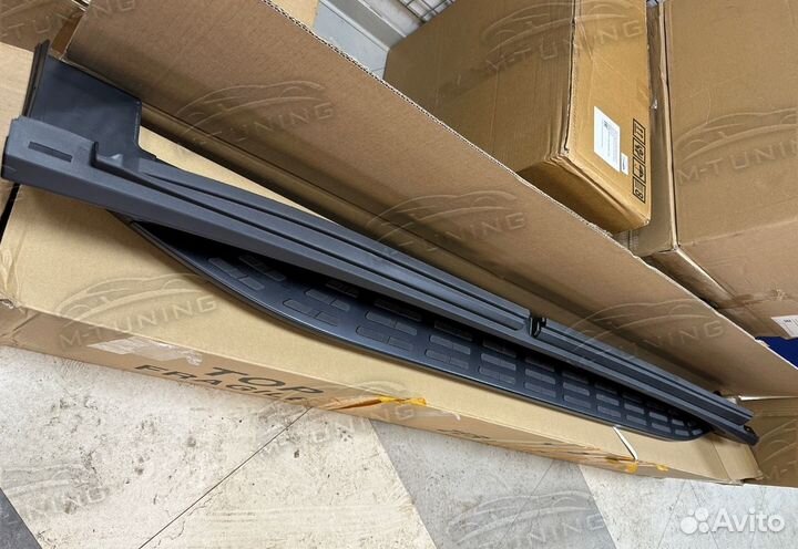 Пороги Mercedes GLE Coupe С167 черные