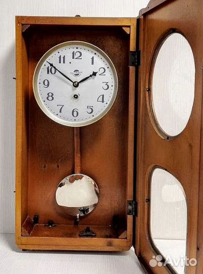 Антикварные Настенные Часы с Маятником СССР