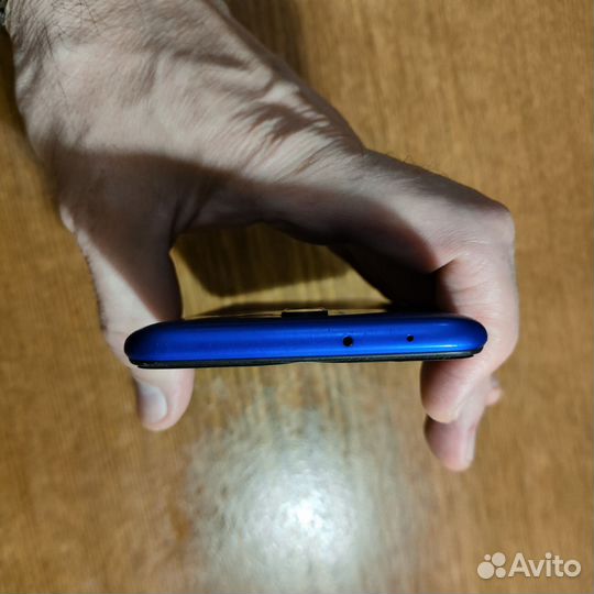 Телефон Xiaomi Redmi 9