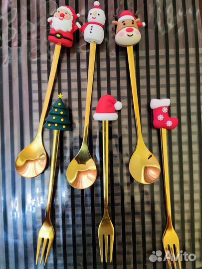 Набор десертных ложек и вилок