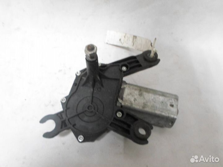 Моторчик стеклоочистителя задний Opel Vectra C