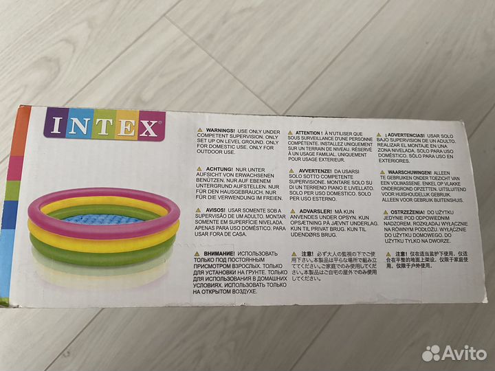 Надувной бассейн intex