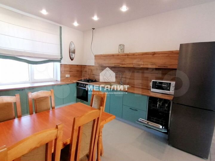 Коттедж 110,7 м² на участке 6 сот.