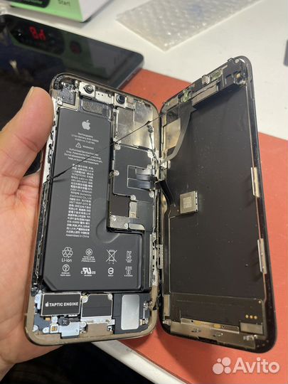 Замена аккумулятора на iPhone