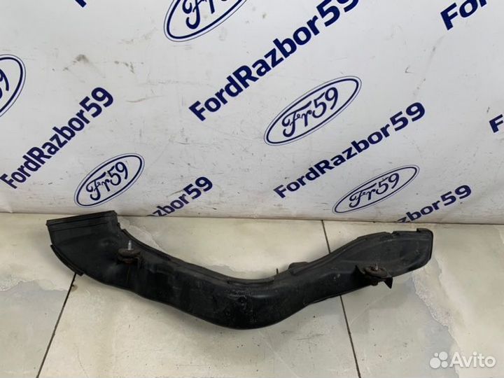 Воздухозаборник Ford Focus 2 CB4 2008