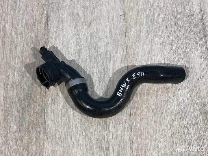 Патрубок системы охлаждения BMW 3-Series E90