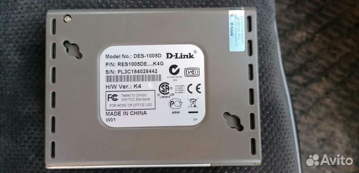 Коммутатор D-Link DES 1005D