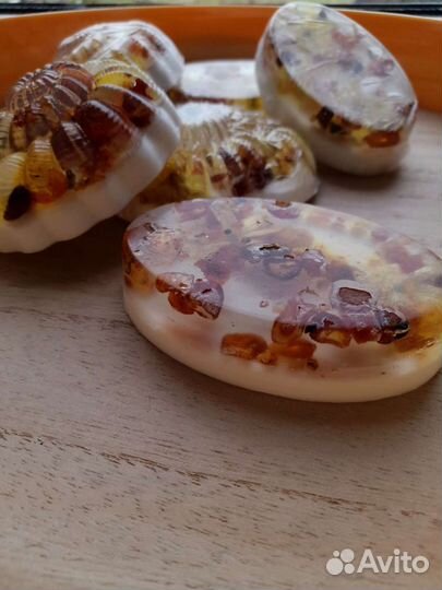 Мыло ручной работы,с янтарем