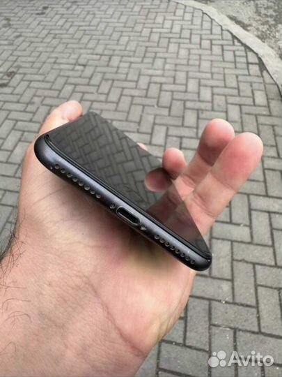 iPhone 8 Plus, 256 ГБ