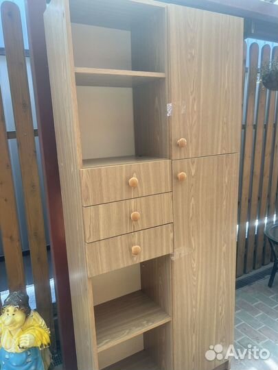 Детская стенка со столом