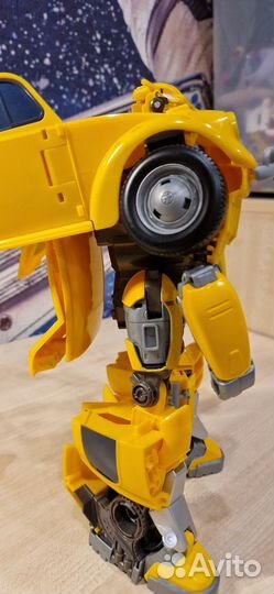 Бамблби трансформер оригинал