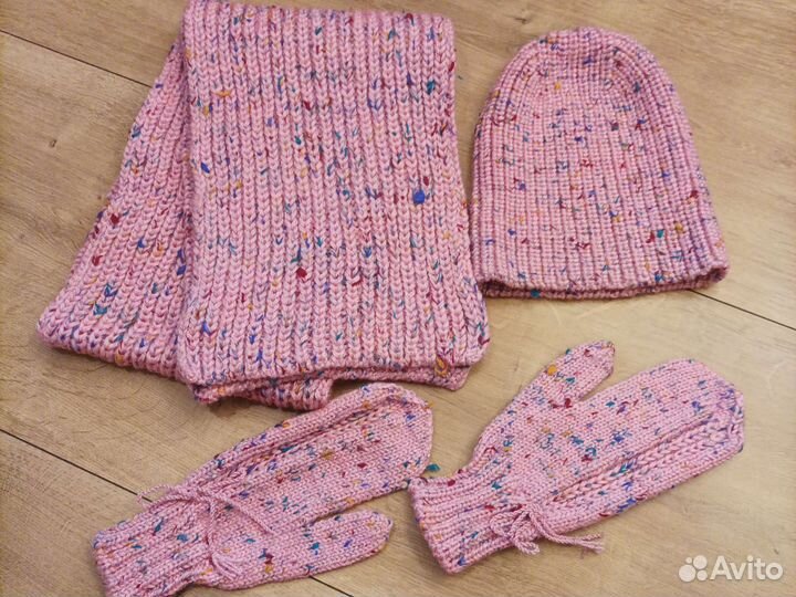 Вязанные комплекты ручной работы