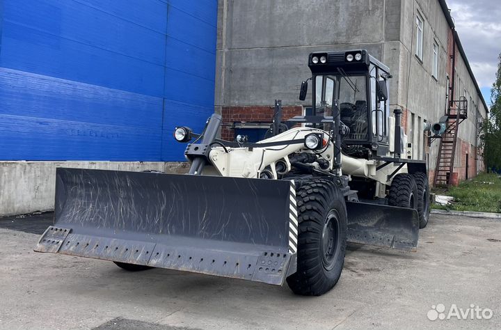 Автогрейдер ЧСДМ ДЗ-98, 2024