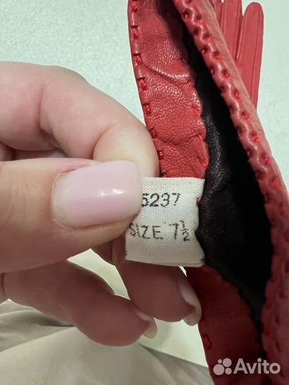 Перчатки женские кожаные новые