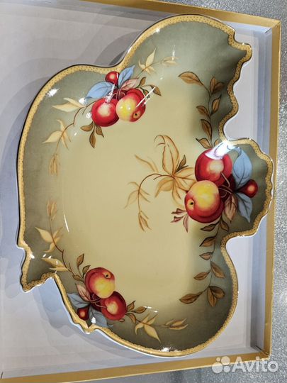 Briswild фарфор Англия декоративная тарелка