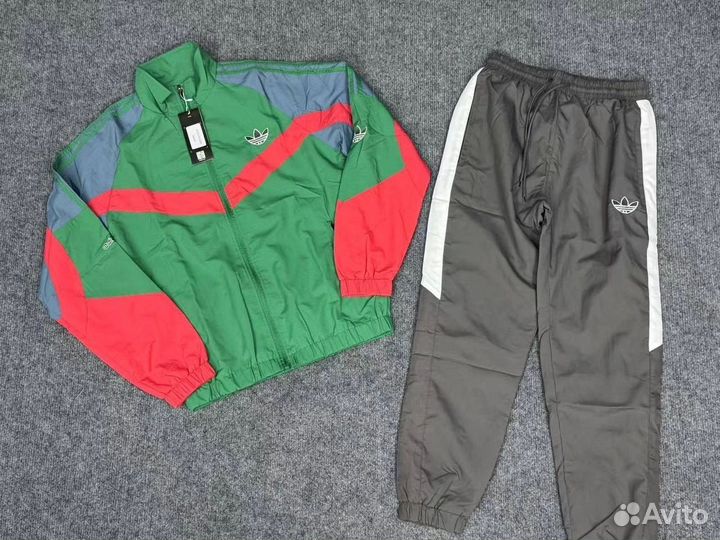 Спортивный костюм Adidas