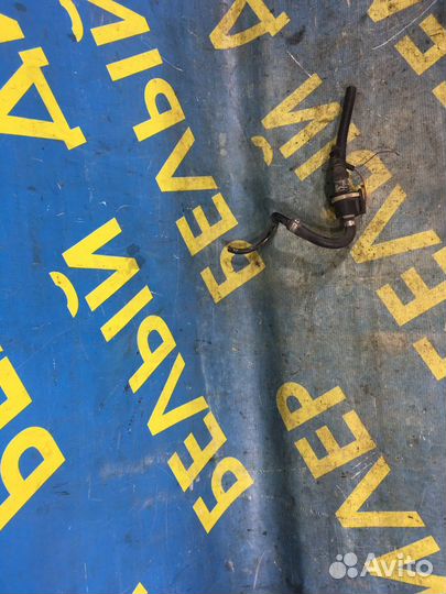 Клапан вентиляции топливного бака Audi A4 B5