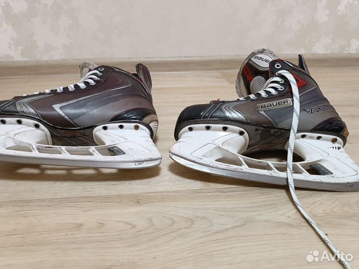 Хоккейные коньки Bauer Vapor X90 размер 10 ее