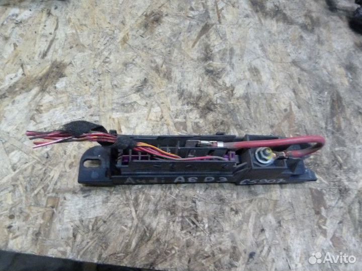 Блок предохранителей audi A8 D3,4E 2004-2010