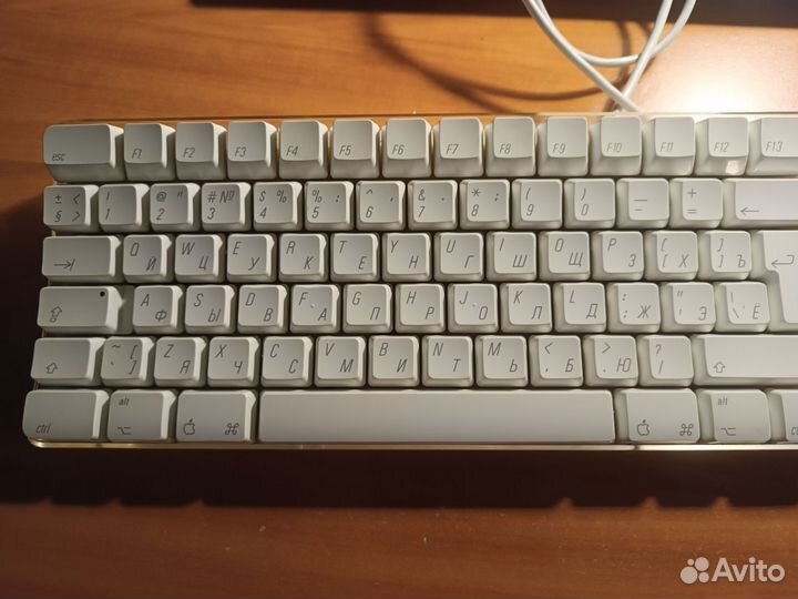 Клавиатура механическая Apple A1048