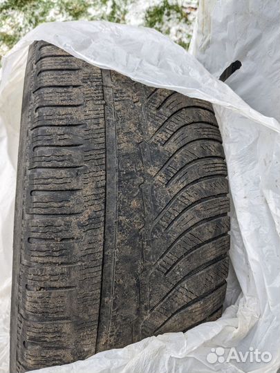 Michelin Pilot Alpin 235/55 R17